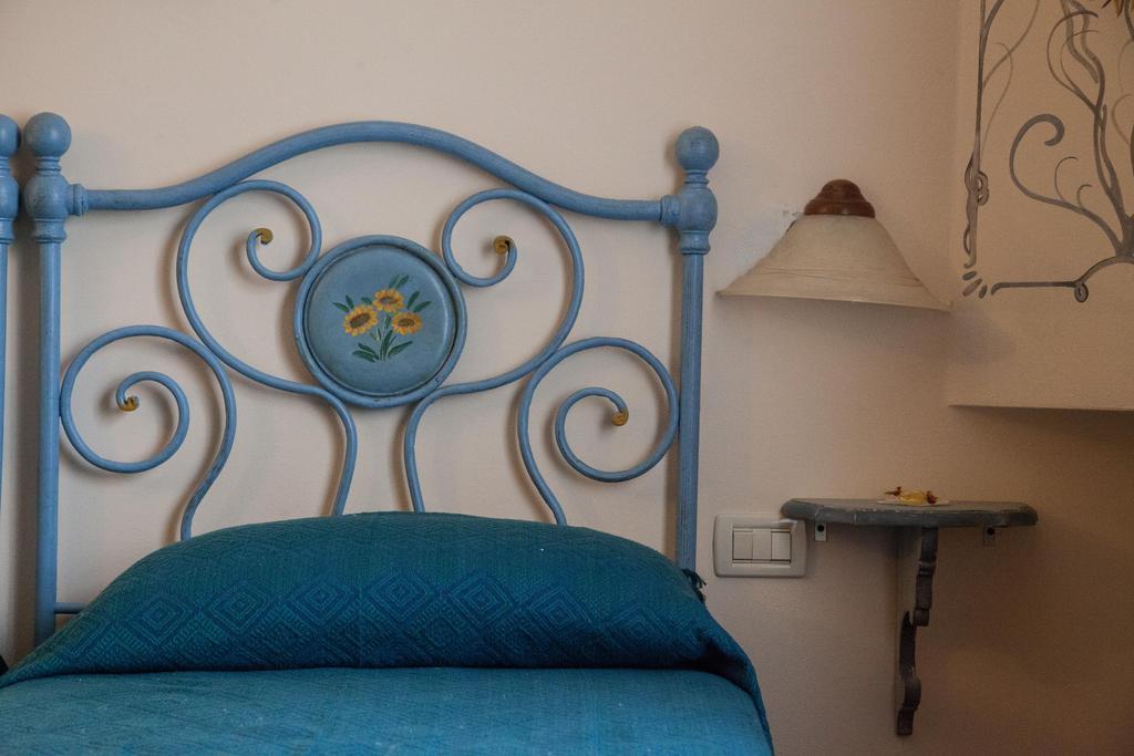 Hotel Locanda Degli Artisti Borgo San Lorenzo Room photo