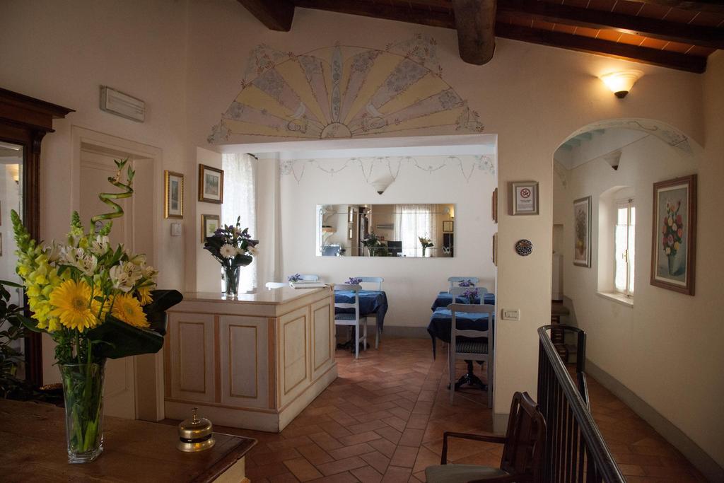 Hotel Locanda Degli Artisti Borgo San Lorenzo Exterior photo