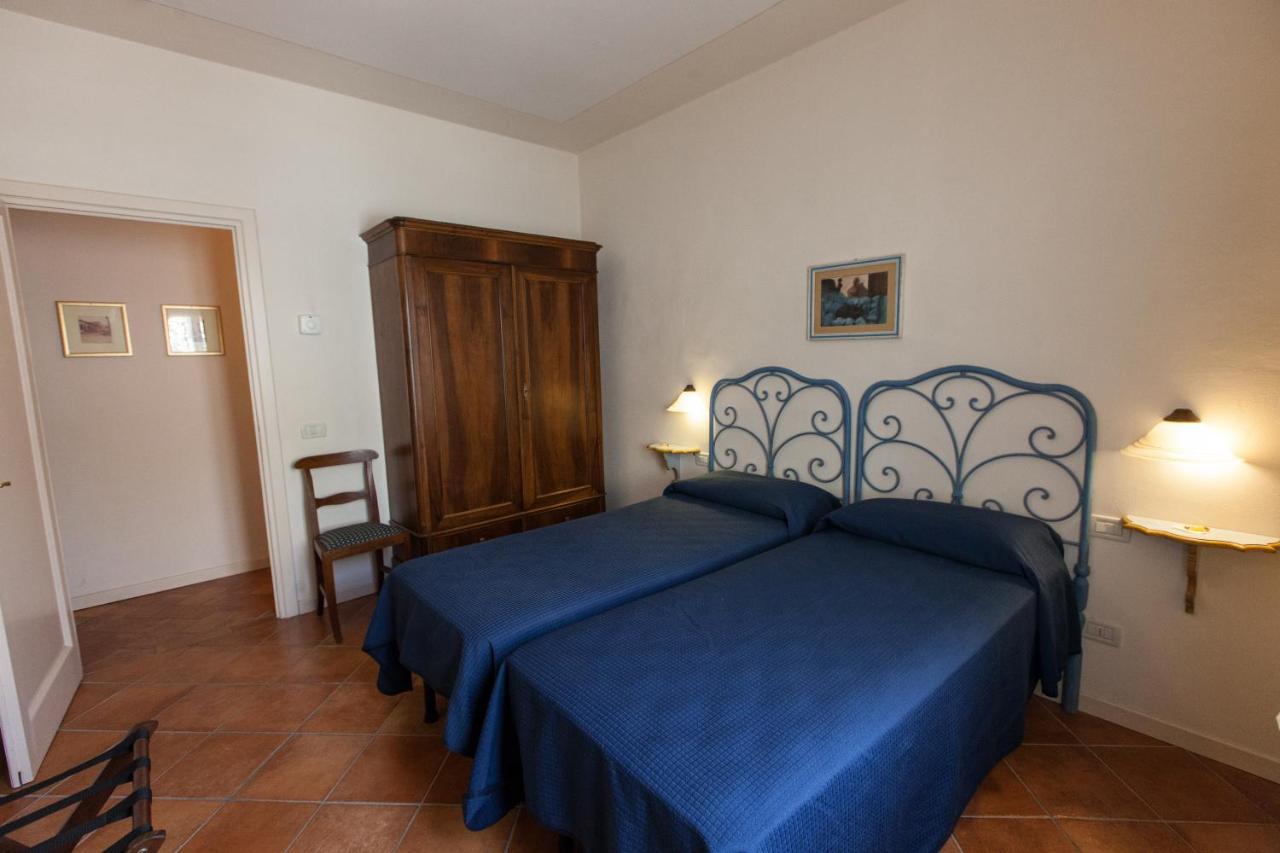 Hotel Locanda Degli Artisti Borgo San Lorenzo Exterior photo